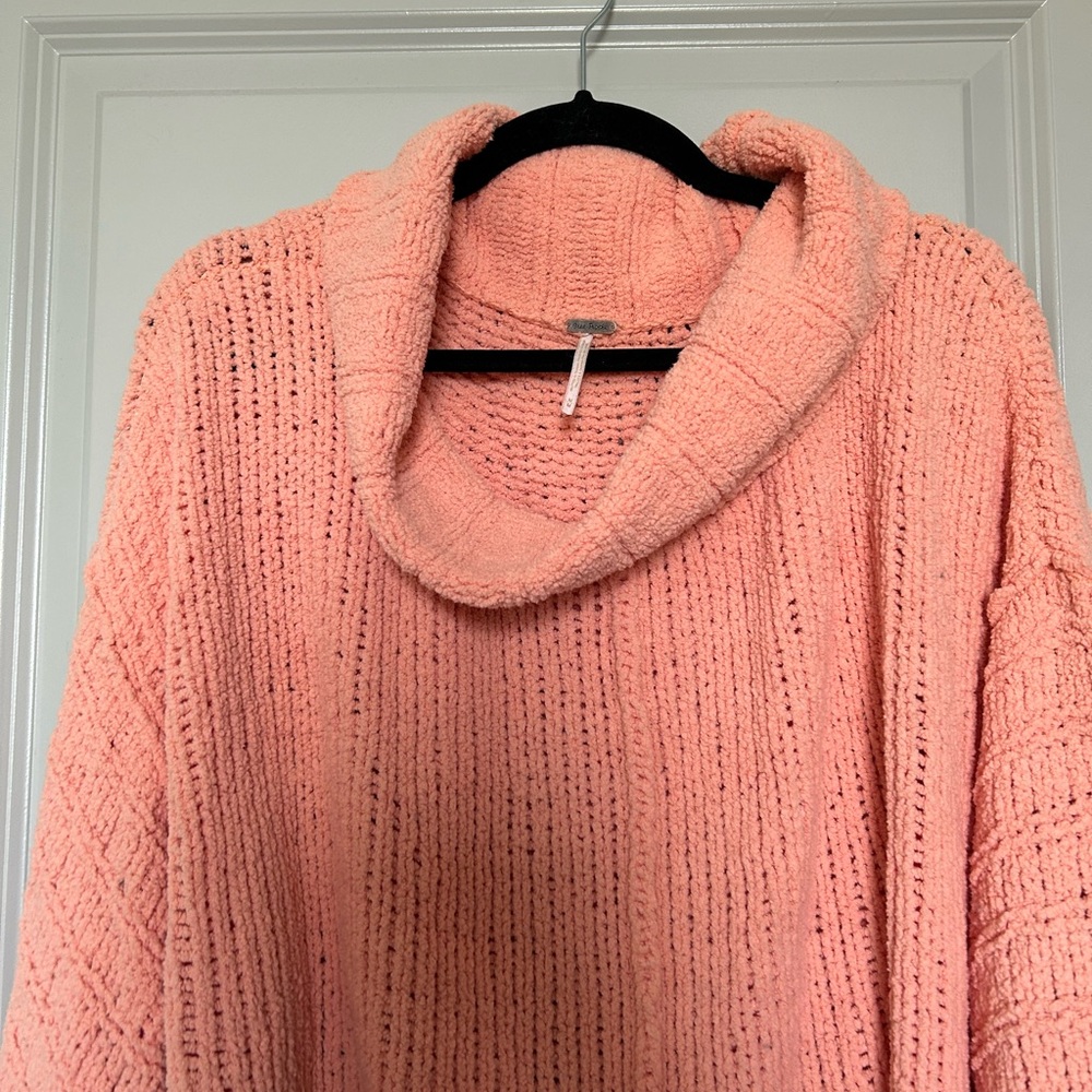 Free People Be Yours sweater in Coral - Picture 4 of 4